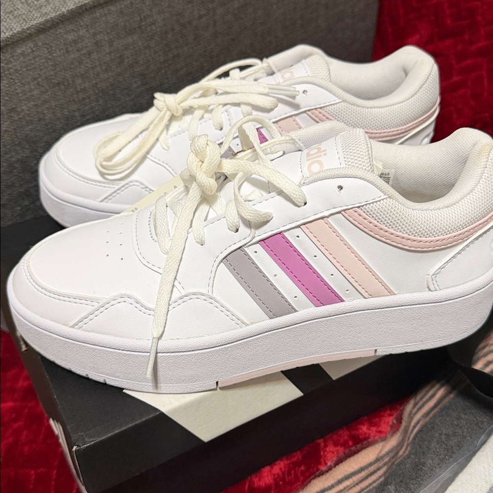 Adidas Hoops 3.0 Bold Sneakers - Women’s Size 7.5 - NIB - Picture 4 of 4